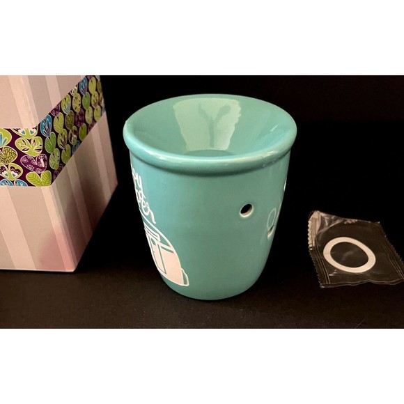 SCENTSY Happy Camper Wall Plug In Wax Warmer Nightlight - Picture 2 of 14